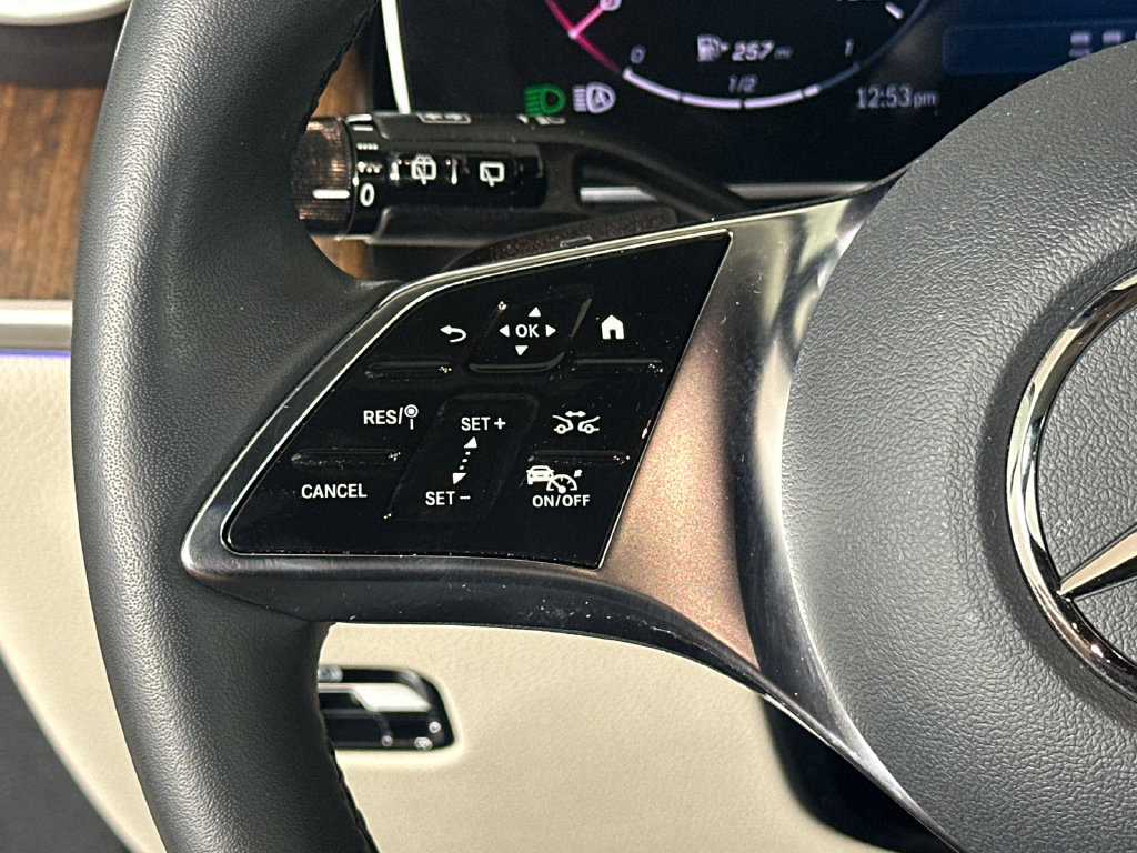 Certified 2026 Mercedes-Benz GLC 300 image 27