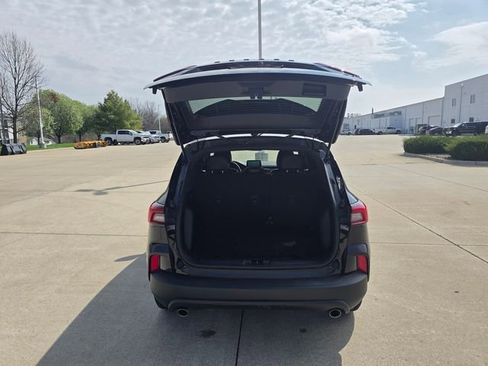 Used 2025 Ford Escape ST-Line image 13