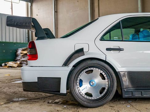 Used 1998 Mercedes-Benz C 43 AMG Sedan image 10