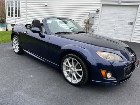 Used 2012 MAZDA MX-5 Miata Touring w/ Appearance Pkg image 4