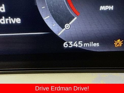 Used 2023 Nissan Ariya FWD image 33