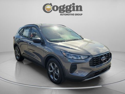 New 2026 Ford Escape ST-Line w/ Tech Pack #1 FWD image 5