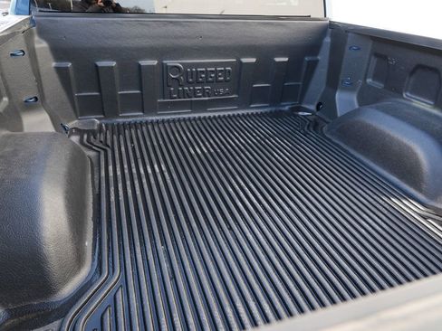 Used 2024 GMC Sierra 1500 SLT image 29