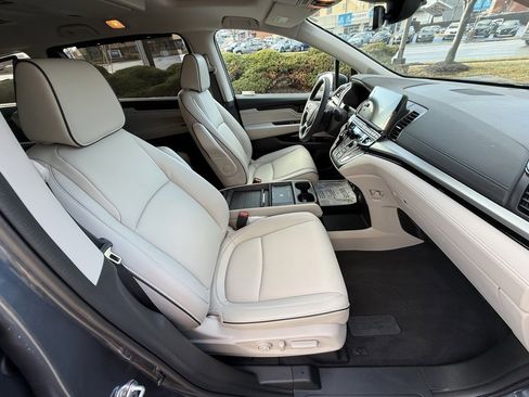 Used 2026 Honda Odyssey Touring image 41
