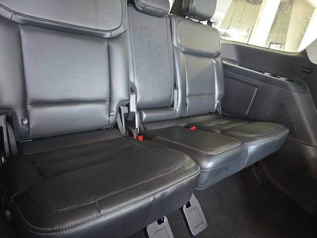 Used 2025 Ford Expedition Platinum AWD/4WD image 13