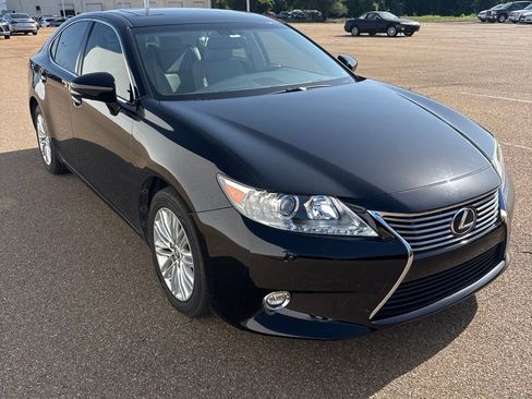 Used 2015 Lexus ES 350 w/ Luxury Package FWD image 17