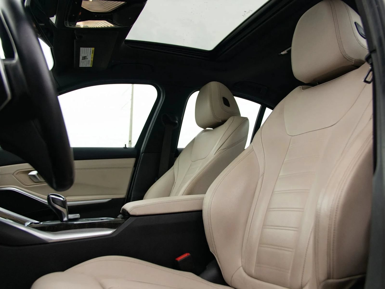 Used 2021 BMW 330i Sedan w/ Convenience Package RWD image 16