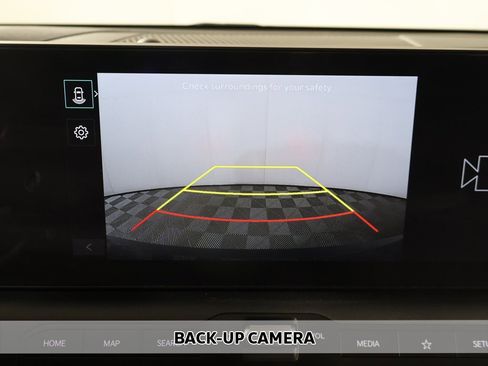 Used 2025 Kia K4 LXS image 5