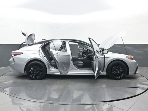 Used 2023 Toyota Camry XSE image 34