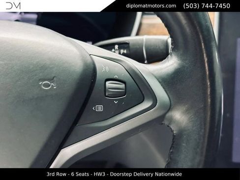 Used 2020 Tesla Model X Long Range AWD/4WD image 32