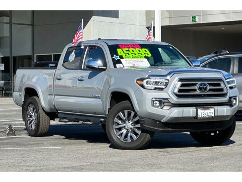 Certified 2021 Toyota Tacoma Limited image 2