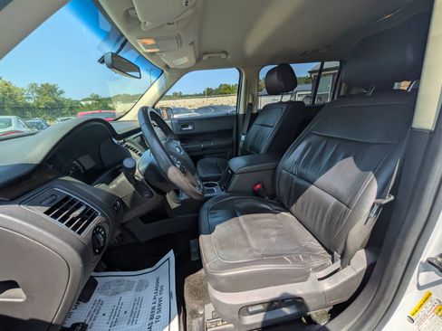 Used 2016 Ford Flex SEL w/ Equipment Group 202A FWD image 18