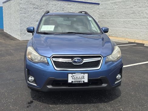 Used 2017 Subaru Crosstrek 2.0i Limited AWD/4WD image 4