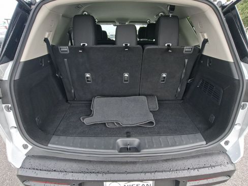 Certified 2025 Nissan Pathfinder S AWD/4WD image 22