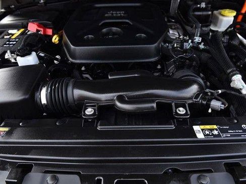 Used 2021 Jeep Wrangler Unlimited Rubicon 4xe w/ Steel Bumper Group image 27