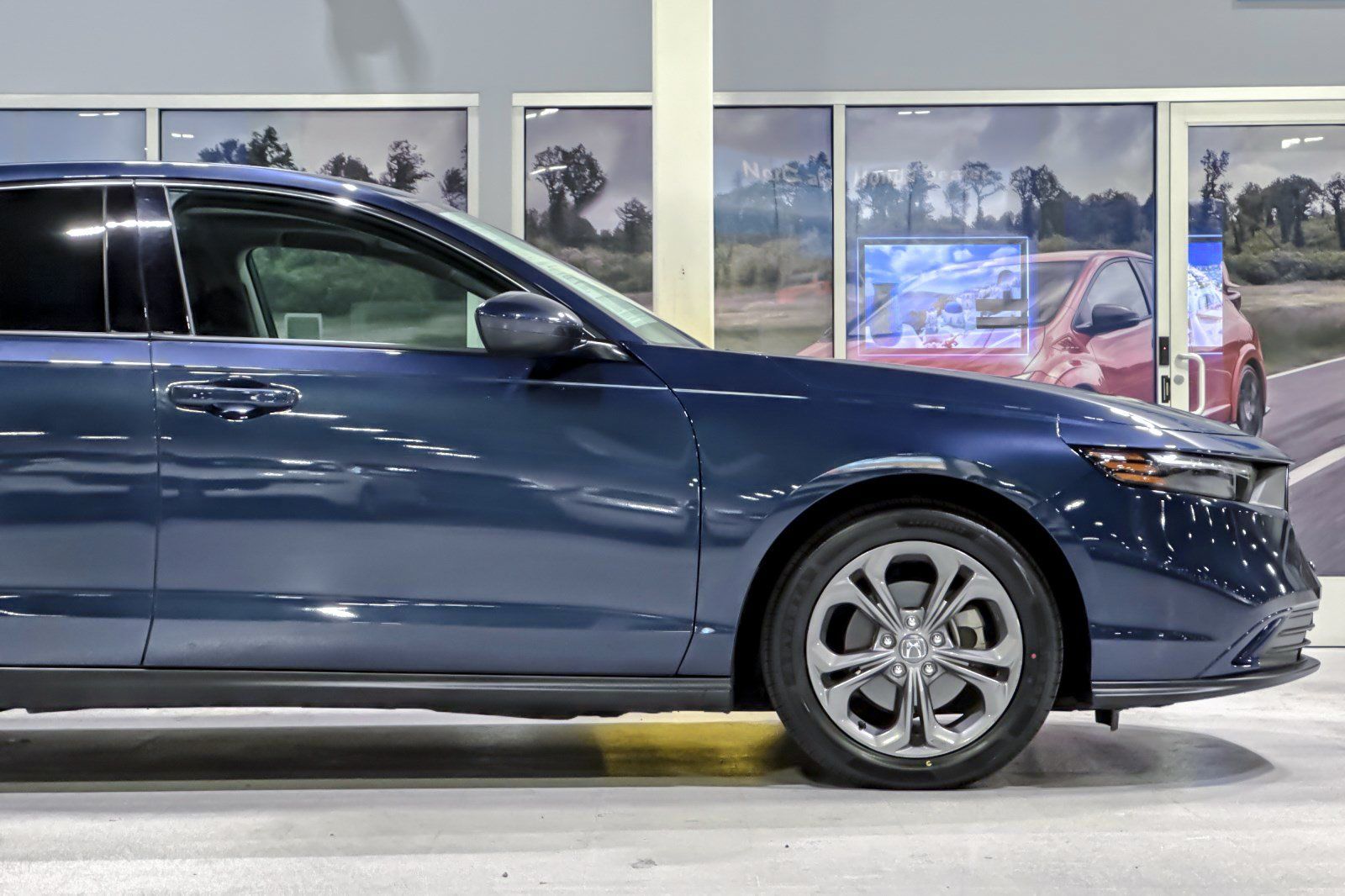 Used 2024 Honda Accord EX image 33