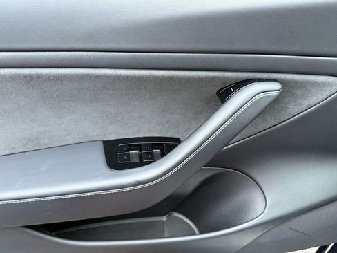 Used 2020 Tesla Model 3 Performance image 35