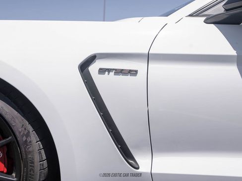 Used 2018 Ford Mustang Shelby GT350 w/ Electronics Package RWD image 65