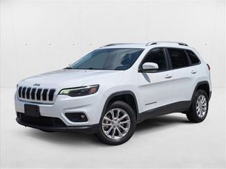 Used 2019 Jeep Cherokee Latitude w/ Cold Weather Group image 1
