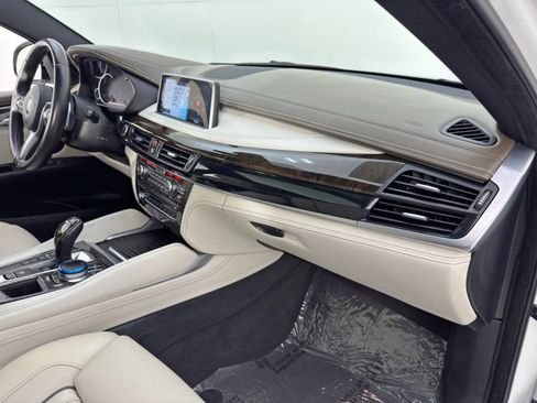 Used 2017 BMW X6 xDrive35i image 14