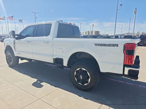 Used 2025 Ford F250 King Ranch w/ Tremor Off-Road Package image 3