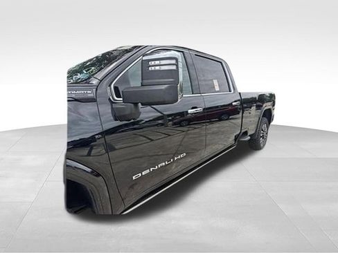 Used 2024 GMC Sierra 2500 Denali Ultimate AWD/4WD image 10