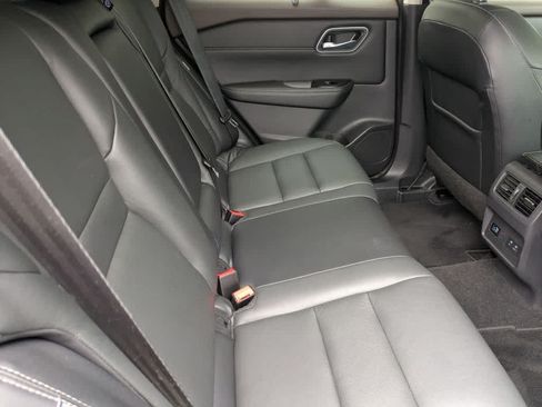 Used 2021 Nissan Rogue SL FWD image 21