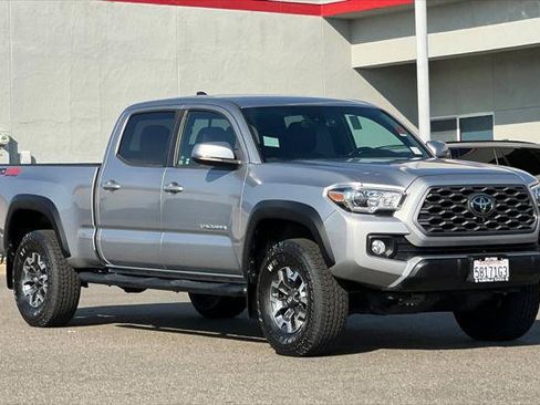 Certified 2021 Toyota Tacoma TRD Off-Road w/ Technology Package AWD/4WD image 5