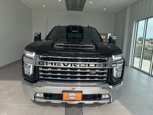 Used 2022 Chevrolet Silverado 2500 LTZ w/ LTZ Premium Package AWD/4WD image 2