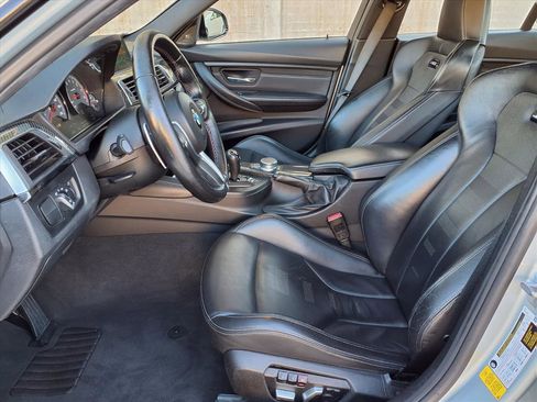 Used 2018 BMW M3 image 20
