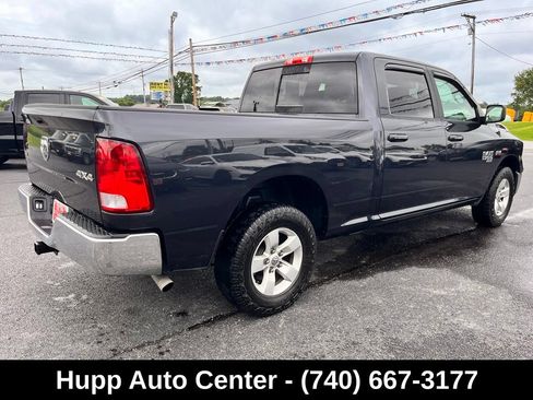 Used 2020 RAM 1500 Classic SLT AWD/4WD image 4
