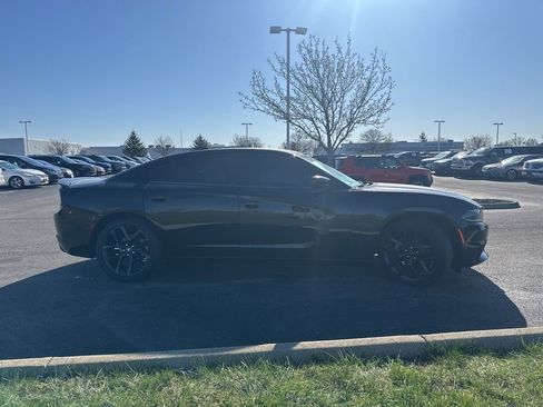Used 2023 Dodge Charger SXT w/ Blacktop Package image 10