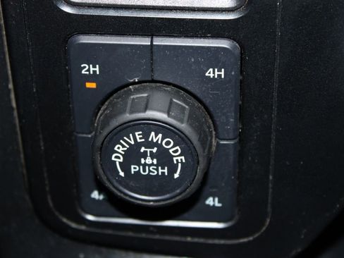 Used 2023 Ford F150 Lariat w/ Equipment Group 502A High image 56