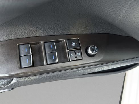 Used 2022 Toyota Camry XSE w/ Navigation Upgrade Package FWD image 25