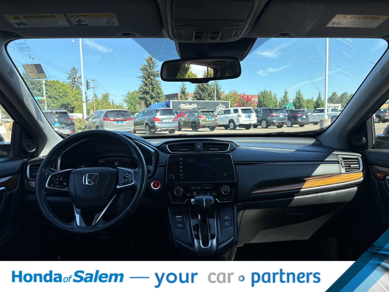 Used 2020 Honda CR-V Touring image 9
