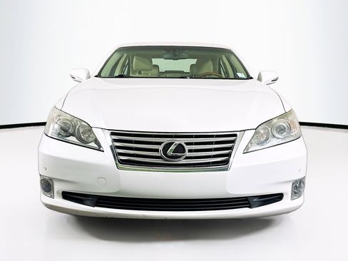 Used 2011 Lexus ES 350 image 2
