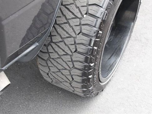 Used 2020 RAM 2500 Big Horn w/ Level 2 Equipment Group AWD/4WD image 28