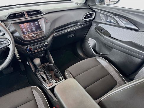Used 2022 Chevrolet TrailBlazer LS AWD/4WD image 22