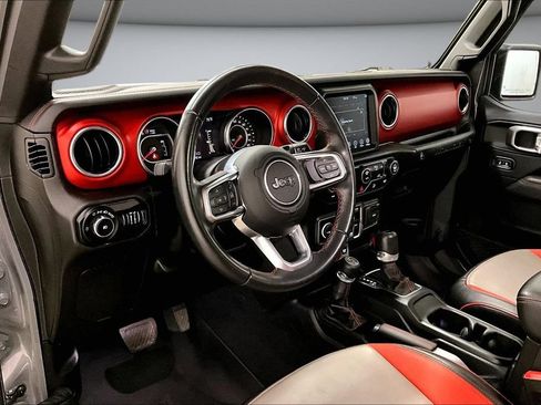 Used 2019 Jeep Wrangler Unlimited Rubicon AWD/4WD image 17