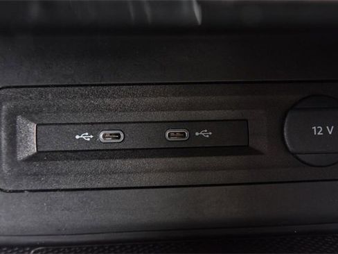 Used 2022 Volkswagen Atlas SE w/ Black Wheel Package image 16