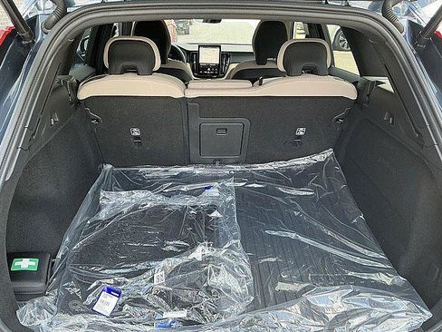 Certified 2026 Volvo XC60 B5 Plus w/ Protection Package Premier AWD/4WD image 18