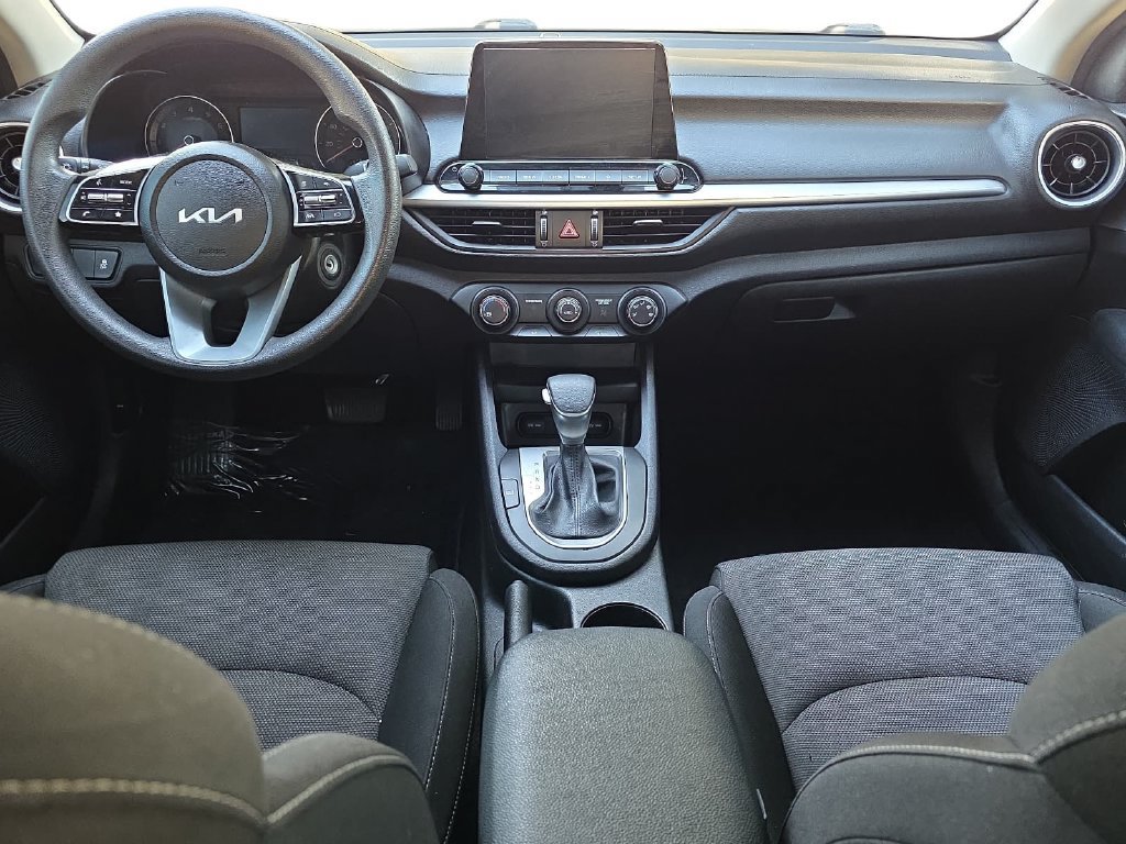 Used 2023 Kia Forte LXS FWD image 11