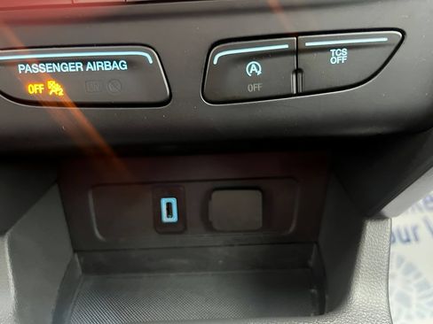 Used 2017 Ford Escape SE AWD/4WD image 23
