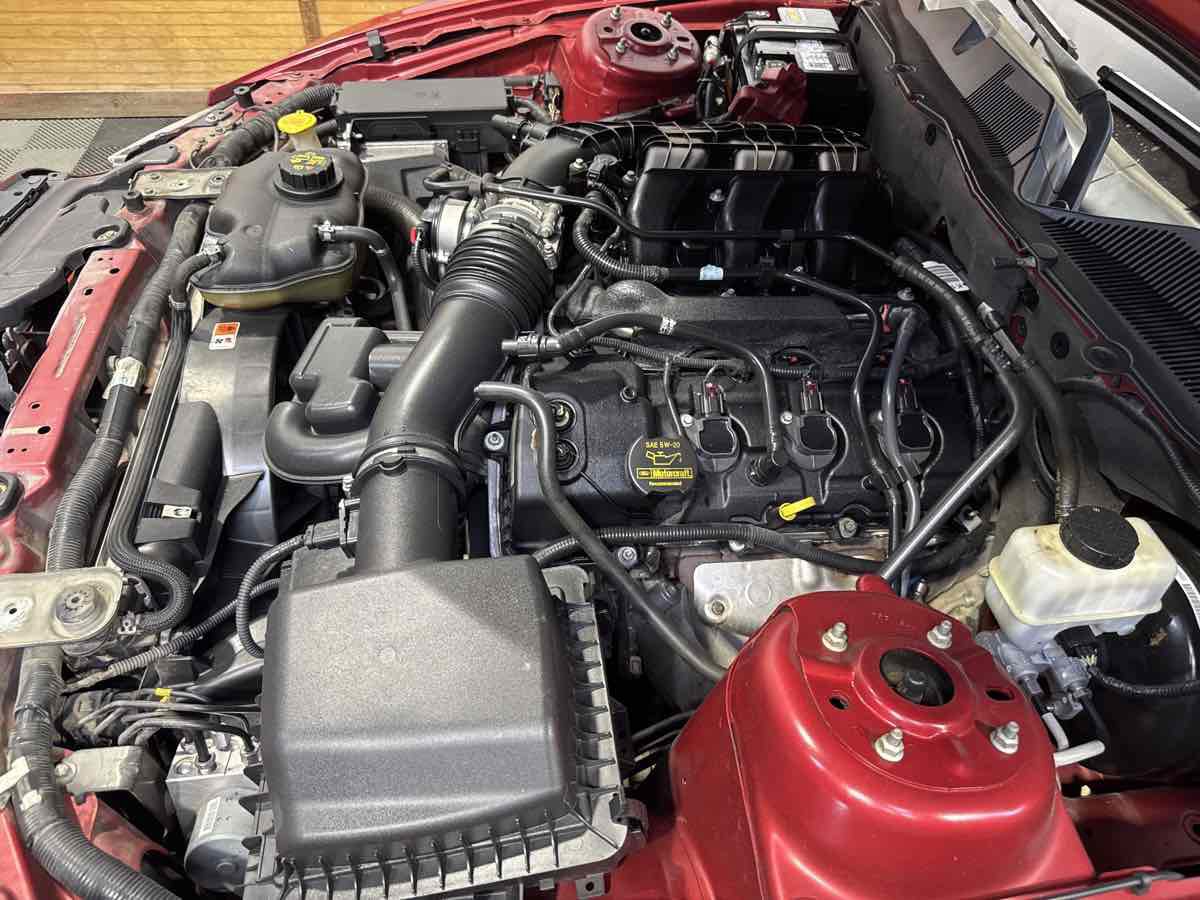 Used 2013 Ford Mustang Coupe RWD image 25