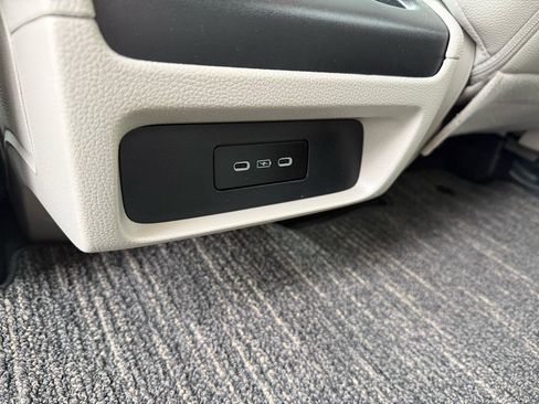 Used 2025 Honda Odyssey EX-L image 17
