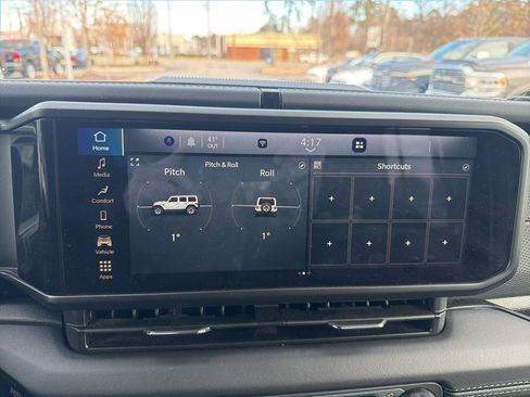 Used 2024 Jeep Wrangler Unlimited Rubicon image 13