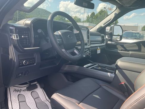New 2026 Ford F250 Lariat w/ Chrome Package AWD/4WD image 15