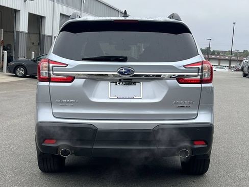 Used 2025 Subaru Ascent Limited AWD/4WD image 12