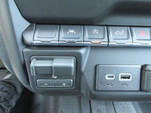 New 2026 Chevrolet Silverado 1500 Custom w/ Turbomax Blackout Package AWD/4WD image 29