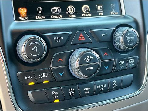 Used 2016 Jeep Grand Cherokee Limited AWD/4WD image 15